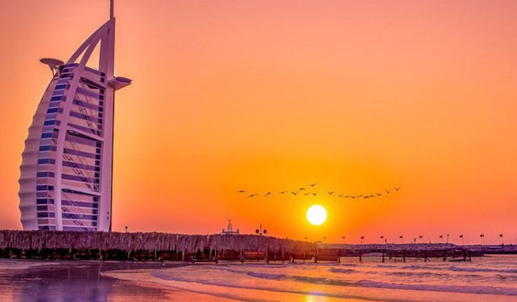 Catch the Perfect Dubai Sunset for an Unforgettable Experience