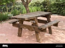 utdoor picnic table