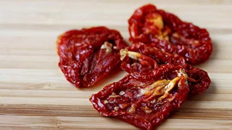 Sun-dried tomato oil