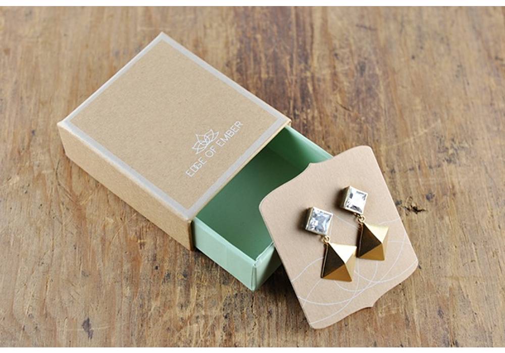 jewellery-box-packaging-design-2